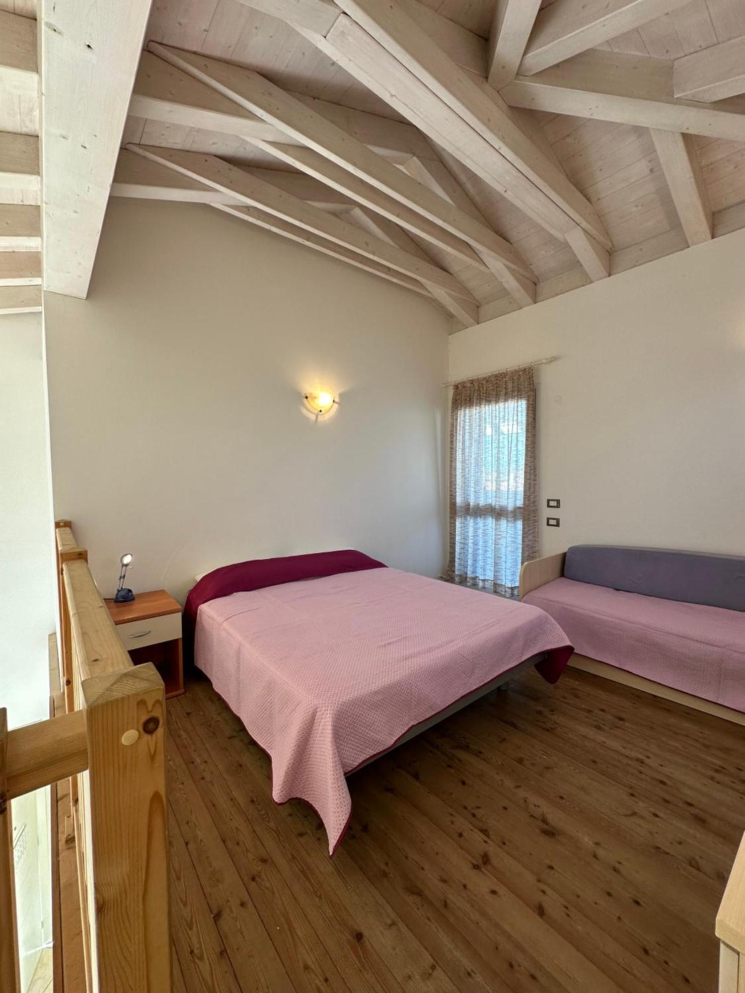 Residence Stefania Attici Su 2 Livelli - Agenzia Cocal Caorle Esterno foto